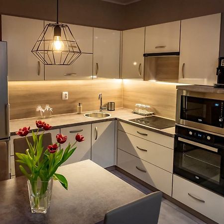 Apartament Nad Stawami Apartment Sanok Ngoại thất bức ảnh