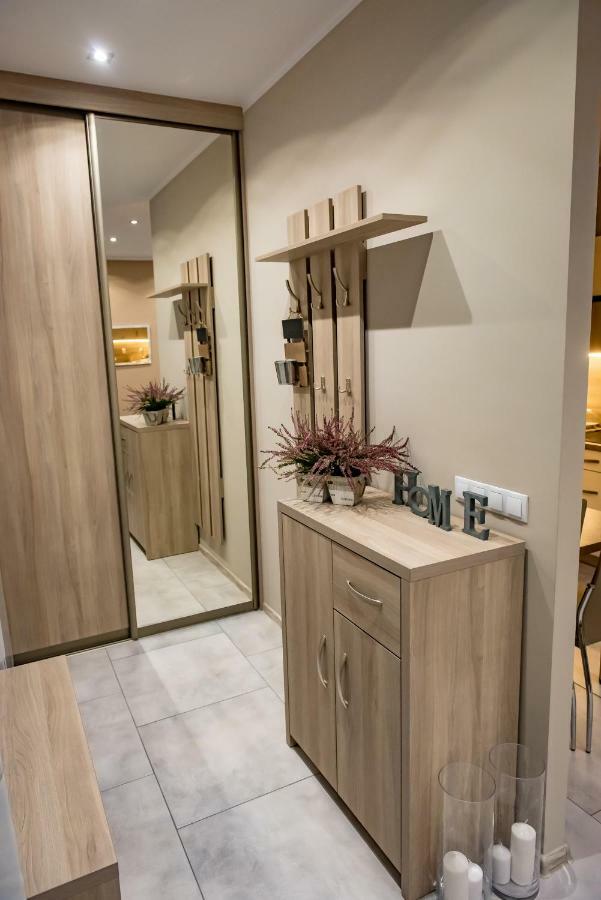 Apartament Nad Stawami Apartment Sanok Ngoại thất bức ảnh